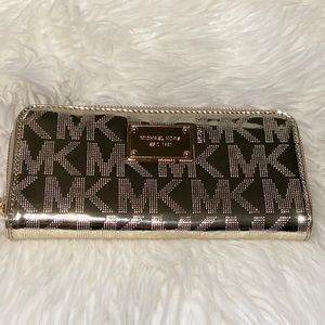 Michael Kors Gold Wallet NWOT